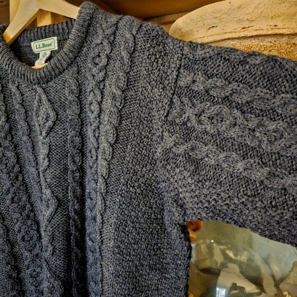 LL Bean Vintage 90's Irish Cable Knit Sweater XL 100%Virgin Wool Made in Ireland - Picture 2 of 7